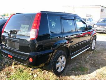 2004 Nissan X-Trail Pictures