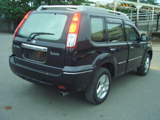 2005 Nissan X-Trail