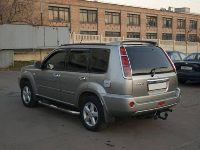 2005 Nissan X-Trail