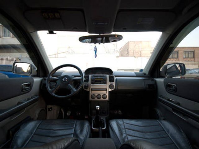 2005 Nissan X-Trail