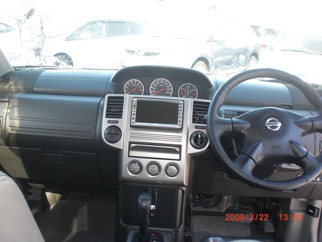 2005 Nissan X-Trail