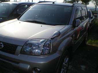 2005 Nissan X-Trail Photos