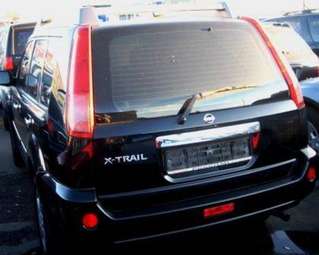 2005 Nissan X-Trail Photos