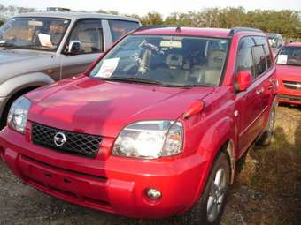 2005 Nissan X-Trail Images