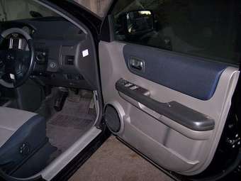 2005 Nissan X-Trail Images