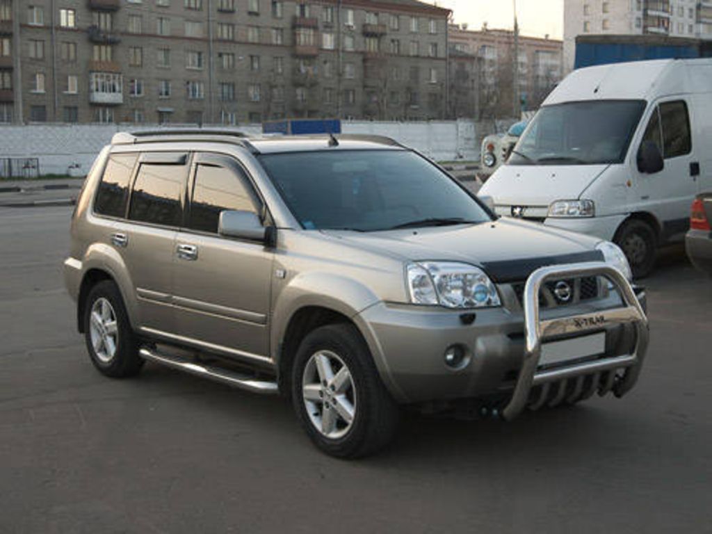 Двигателя ниссан х трейл т30 купить. Nissan x-Trail 2005. Ниссан х-Трейл т30. Nissan x-Trail t30 2005. Nissan x-Trail 2005-2006.