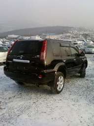 2005 Nissan X-Trail Wallpapers