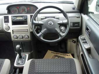 2005 Nissan X-Trail Pictures