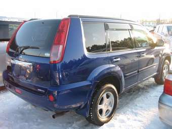 2005 Nissan X-Trail Photos