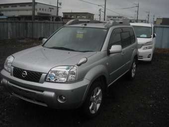 2005 Nissan X-Trail Photos