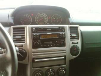 2005 Nissan X-Trail Pictures