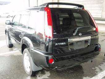2005 Nissan X-Trail Photos