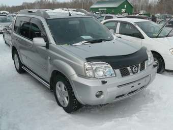 2005 Nissan X-Trail Photos