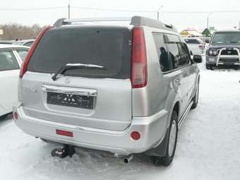 2005 Nissan X-Trail Photos