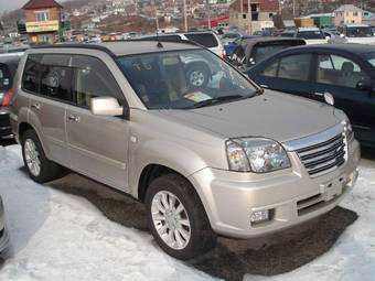 2005 Nissan X-Trail Pictures