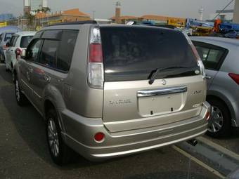 2005 Nissan X-Trail Photos