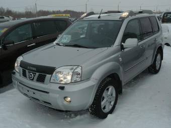 2005 Nissan X-Trail Photos