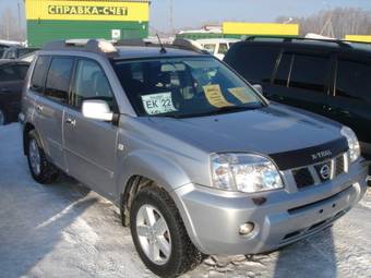 2005 Nissan X-Trail Images