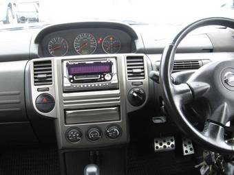 2005 Nissan X-Trail Pictures