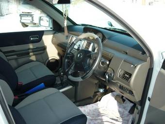 2005 Nissan X-Trail Photos