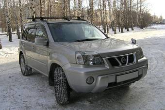 2005 Nissan X-Trail Photos