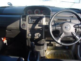2005 Nissan X-Trail Wallpapers