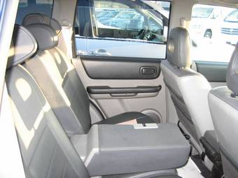 2005 Nissan X-Trail Pictures