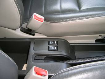 2005 Nissan X-Trail Photos