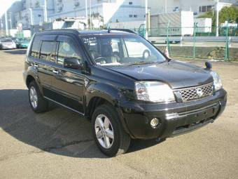 2005 Nissan X-Trail Photos