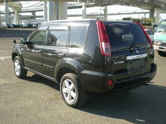 2005 Nissan X-Trail Photos