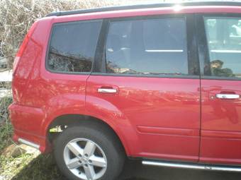 2005 Nissan X-Trail Photos