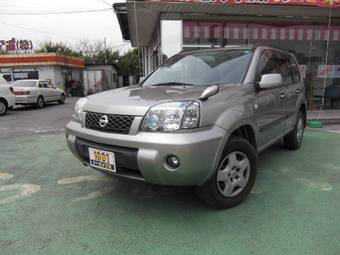 2005 Nissan X-Trail Pics