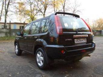 2005 Nissan X-Trail Wallpapers