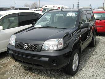 2005 Nissan X-Trail Photos