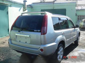 2005 Nissan X-Trail Photos