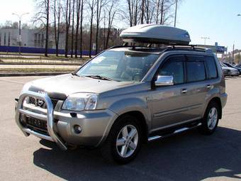 2005 Nissan X-Trail Photos