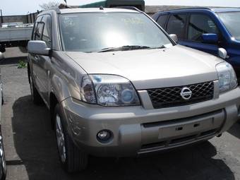 2005 Nissan X-Trail Photos