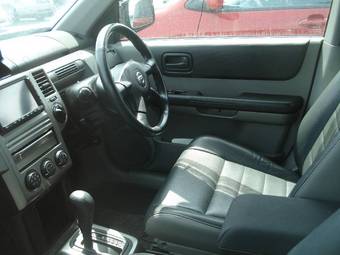 2005 Nissan X-Trail Photos