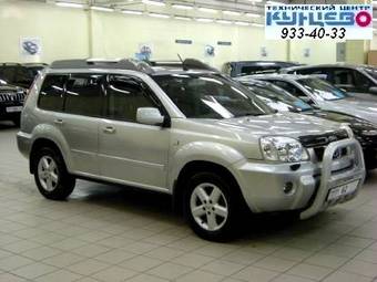 2005 Nissan X-Trail Images