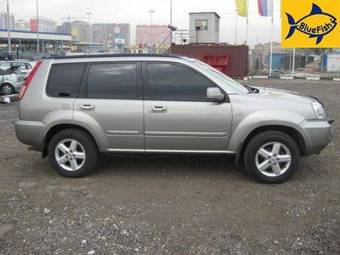 2005 Nissan X-Trail Images