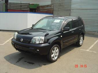 2005 Nissan X-Trail Photos