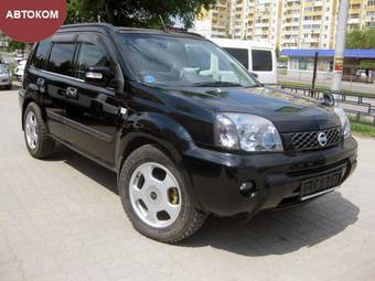 2005 Nissan X-Trail Photos