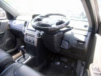 2005 Nissan X-Trail Photos