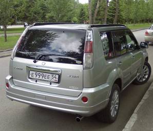 2005 Nissan X-Trail Photos