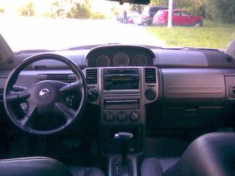 2005 Nissan X-Trail Photos