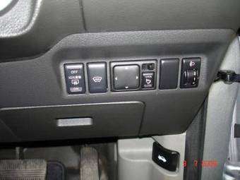 2005 Nissan X-Trail Images