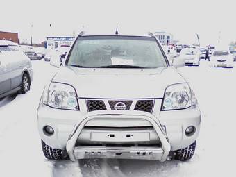 2005 Nissan X-Trail Photos