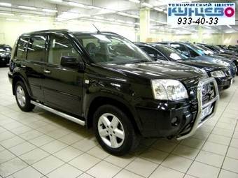 2005 Nissan X-Trail Photos