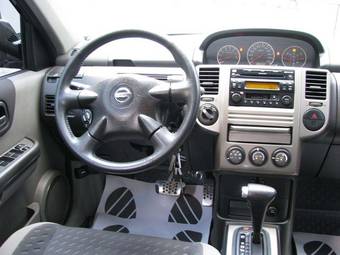 2005 Nissan X-Trail Pictures