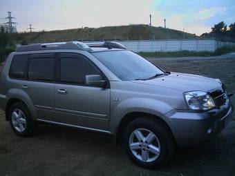 2005 Nissan X-Trail Pictures